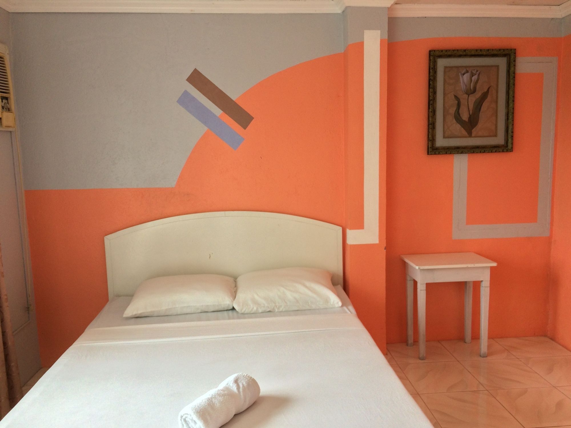 El Paso Inn Tagaytay City Esterno foto